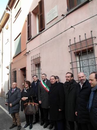 Targa-commemorativa-Nenni