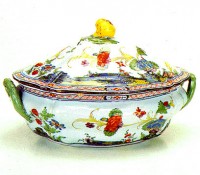 Vaso con decorazione a garofano